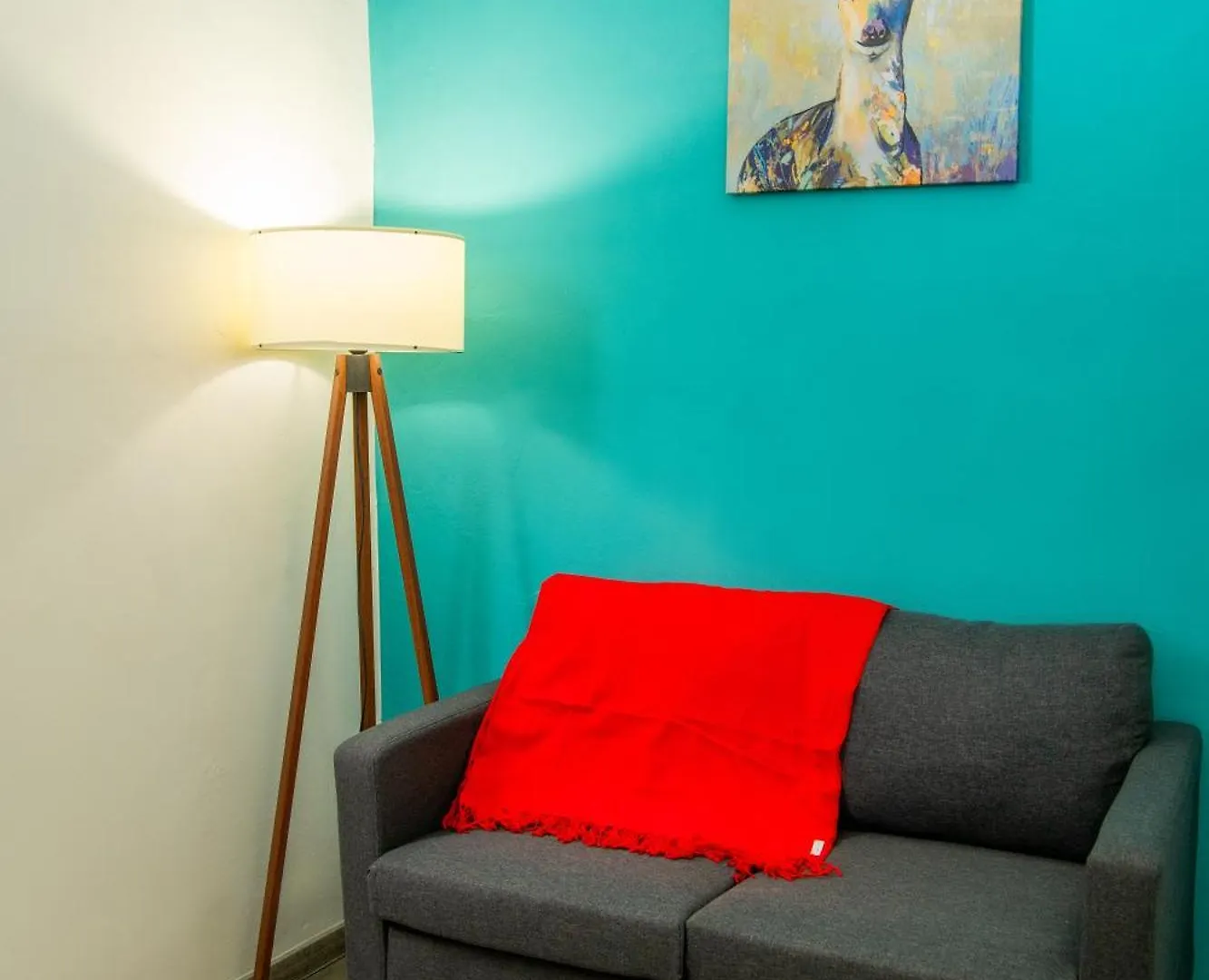 Grand Apartment Near Dancing House Prague