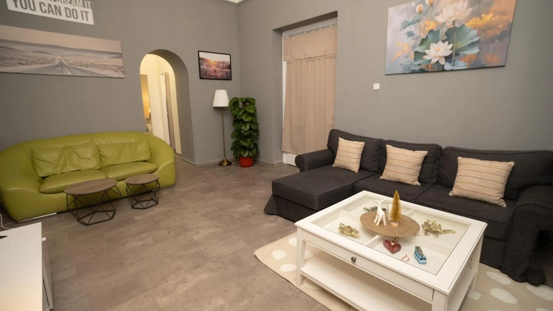 Grand Apartment Near Dancing House Prague Czech Republic