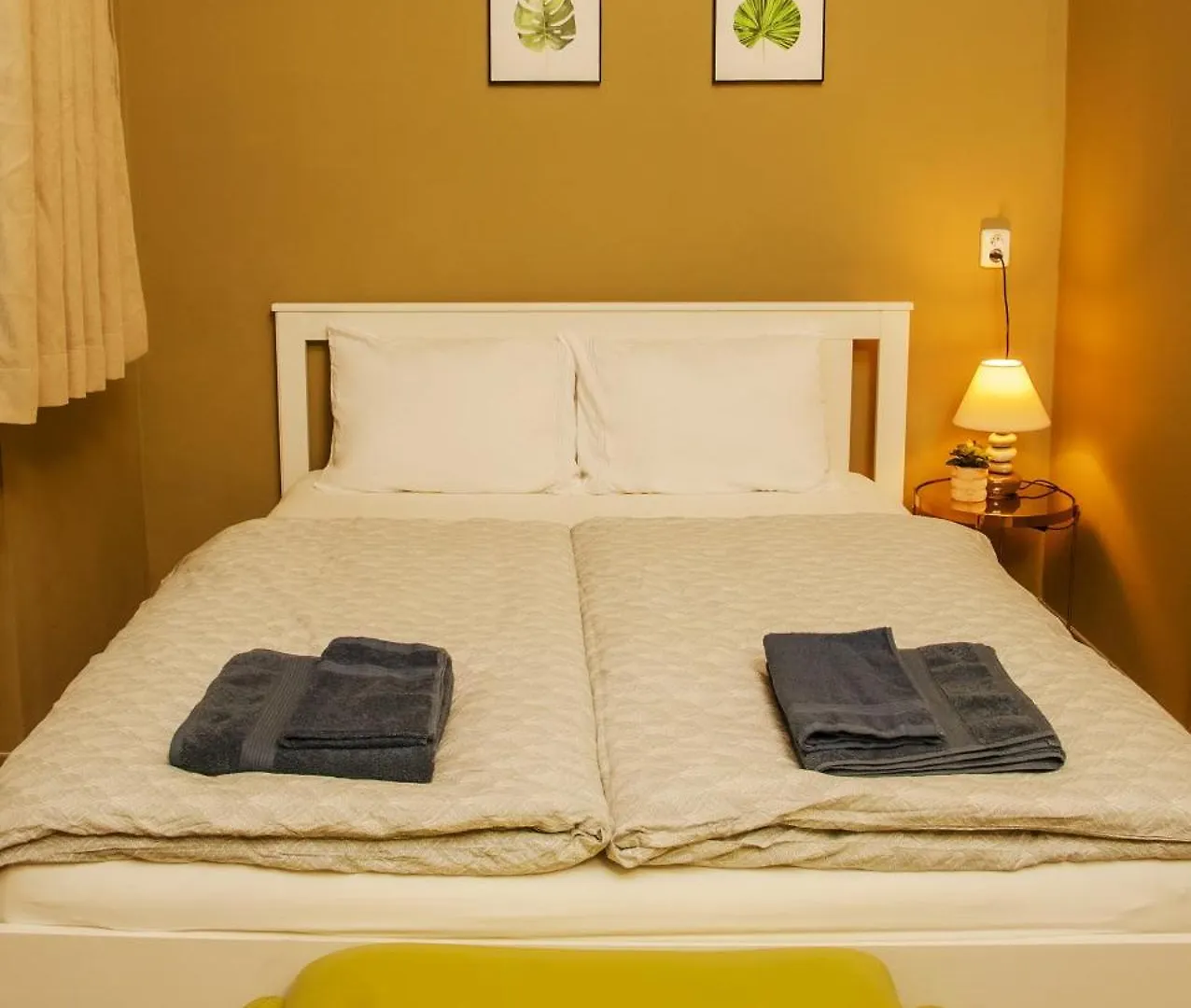 Grand Apartment Near Dancing House Prague
